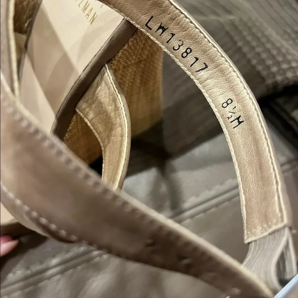 Stuart Weitzman Belflor Beige Wedges sz 8.5